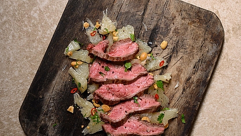 BORA 5|5 Team Edition - flank steak pomelo salat