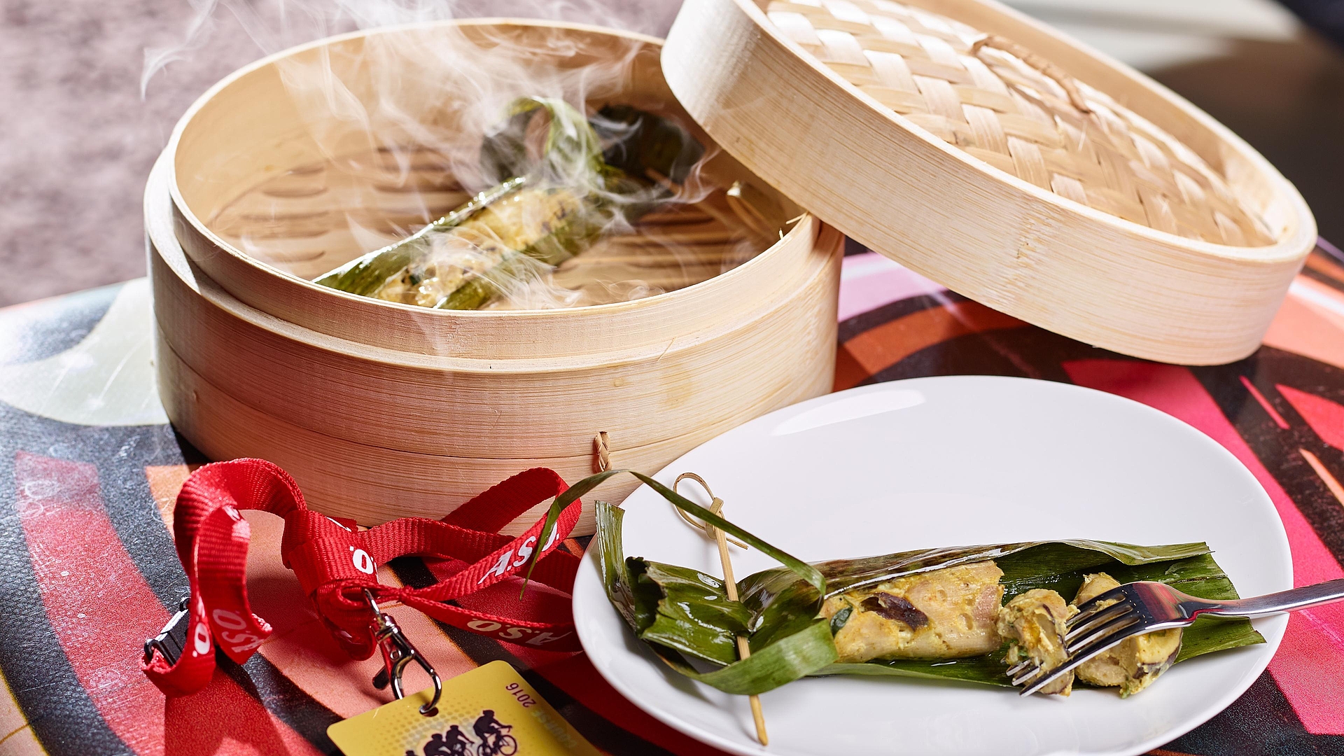 Steamed chicken in banana leaves