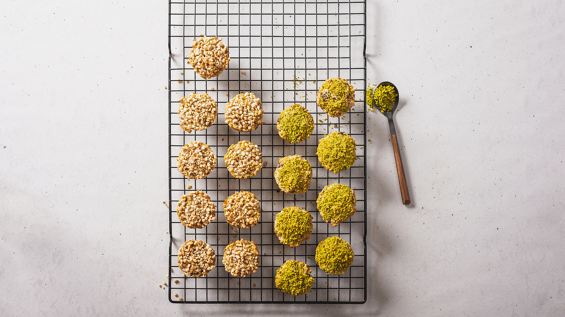 Muffins pommes – cannelle et banane – canneberges à l'avoine