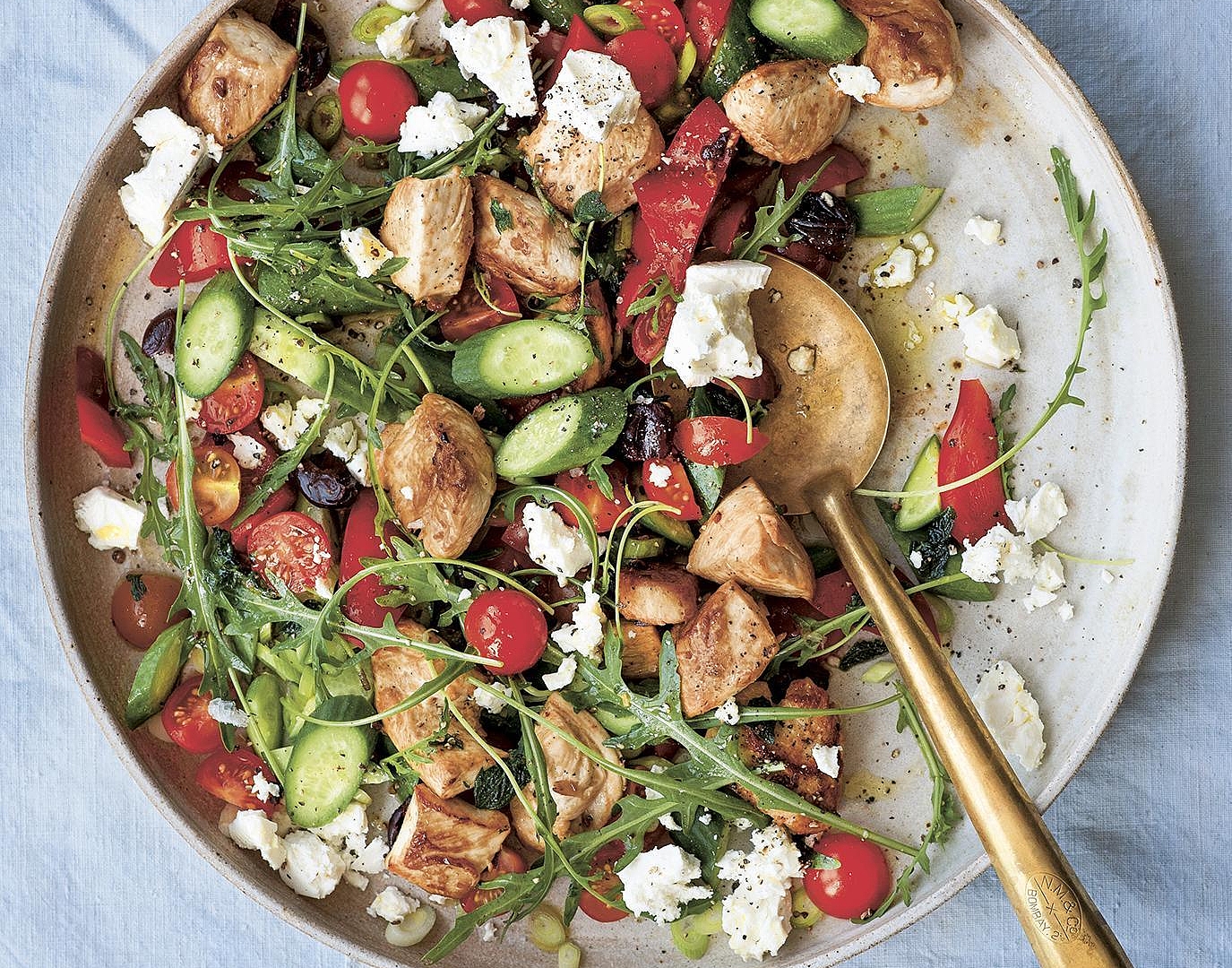 Insalata di pollo alla greca Insalata di pollo alla greca
