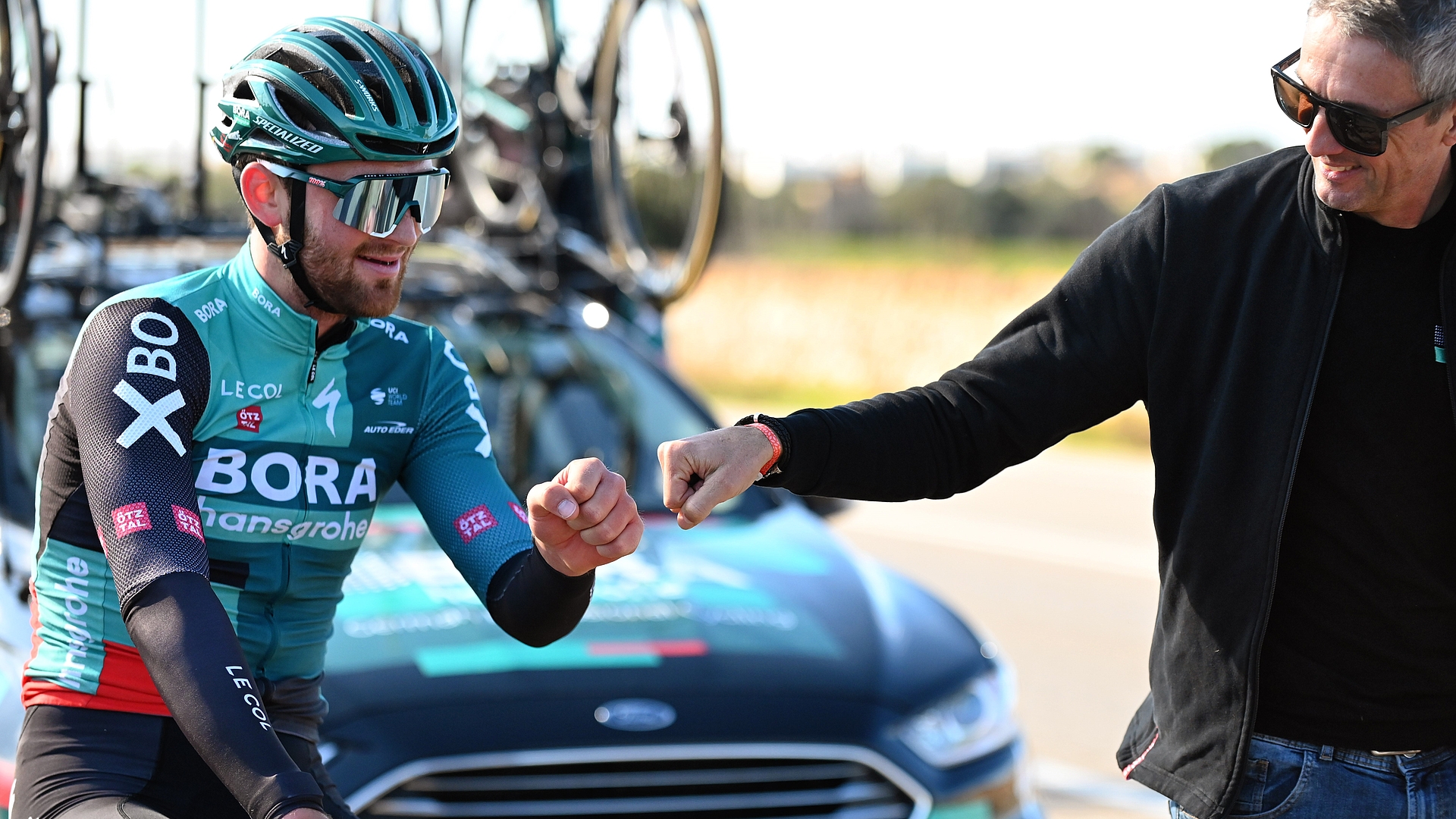 What drives the professional cyclists on the BORA – hansgrohe team?