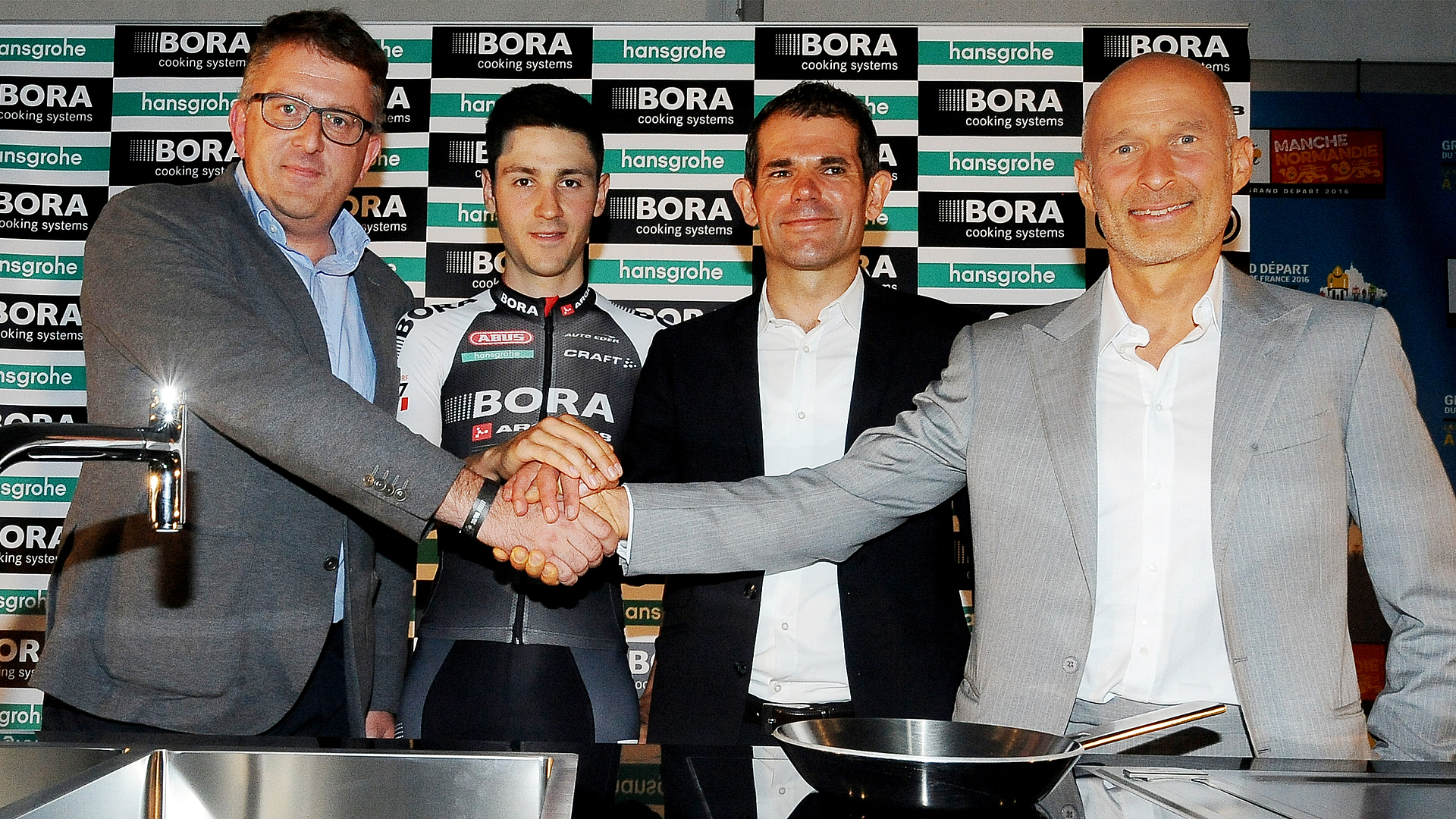 09_BORA erweitert Radsport-Engagement mit hansgrohe _2016 - 06 Juni (2).jpg