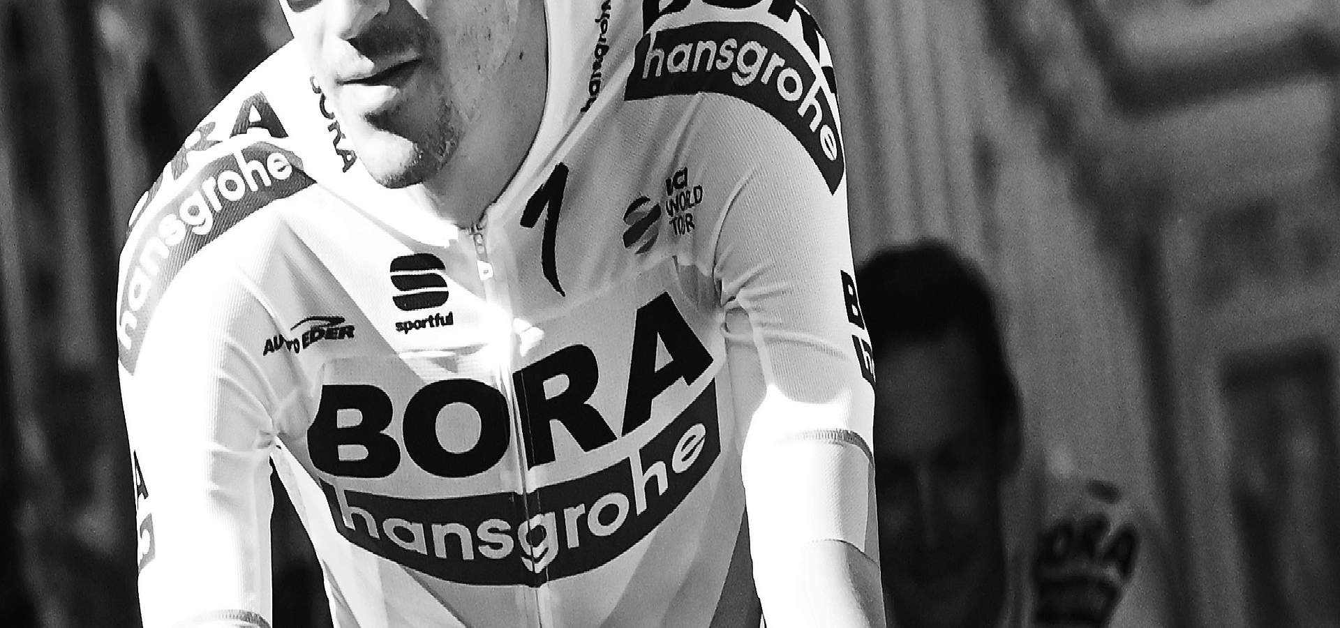 1_Header_Emanuel_Buchmann_Mobile.jpg