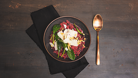 Spelt and beetroot risotto
