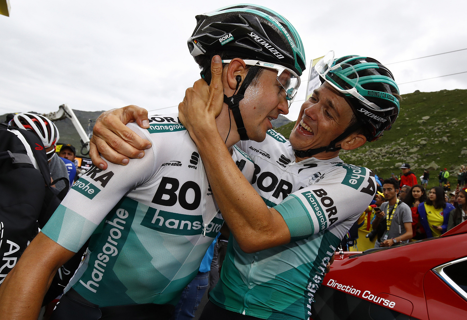 5_Emanuel_Buchmann_Teamworkmakesthedreamwork.jpg