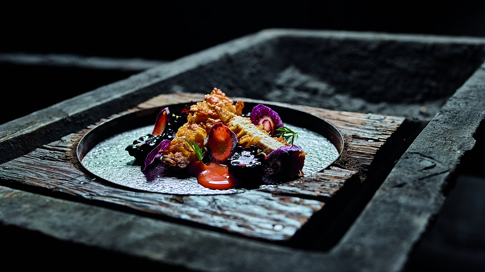 Breast of guinea fowl with cornflakes and berries