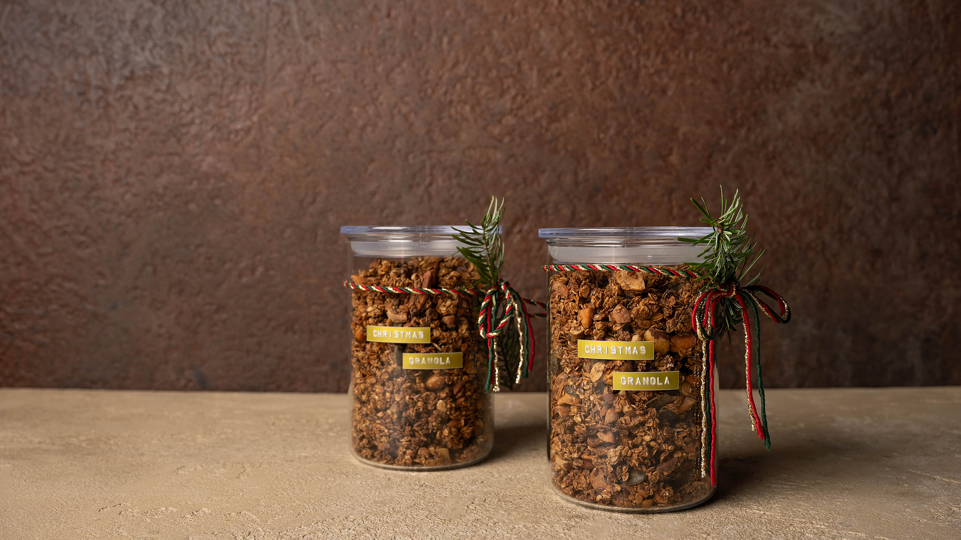 Wintry speculoos granola 