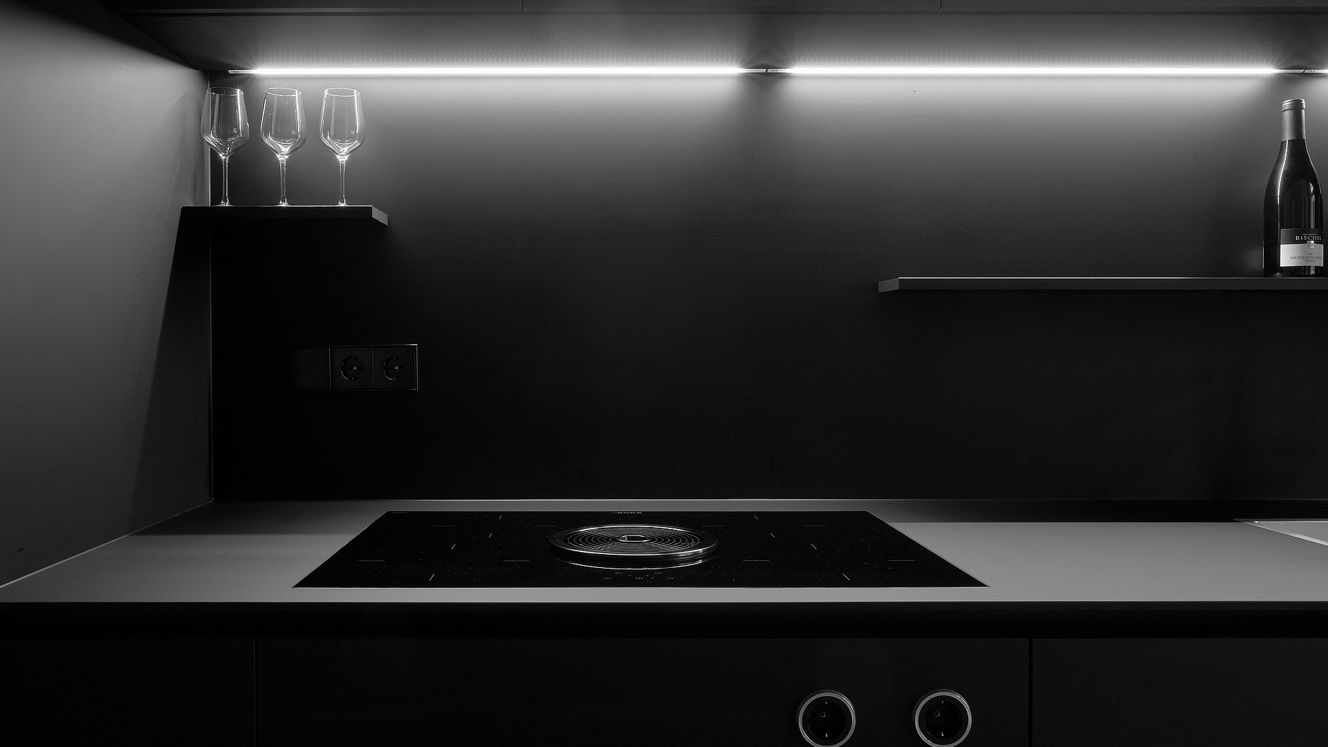 BLACK KITCHENS - ON THE TRAIL OF THE DESIGN TREND BLACK KITCHENS - ON THE TRAIL OF THE DESIGN TREND
